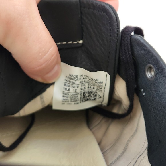 Converse x John Varvatos Black Leather Sneakers White Stitching Mens Size 10.5 - Picture 8 of 9